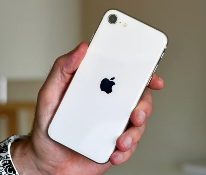 iPhone SE